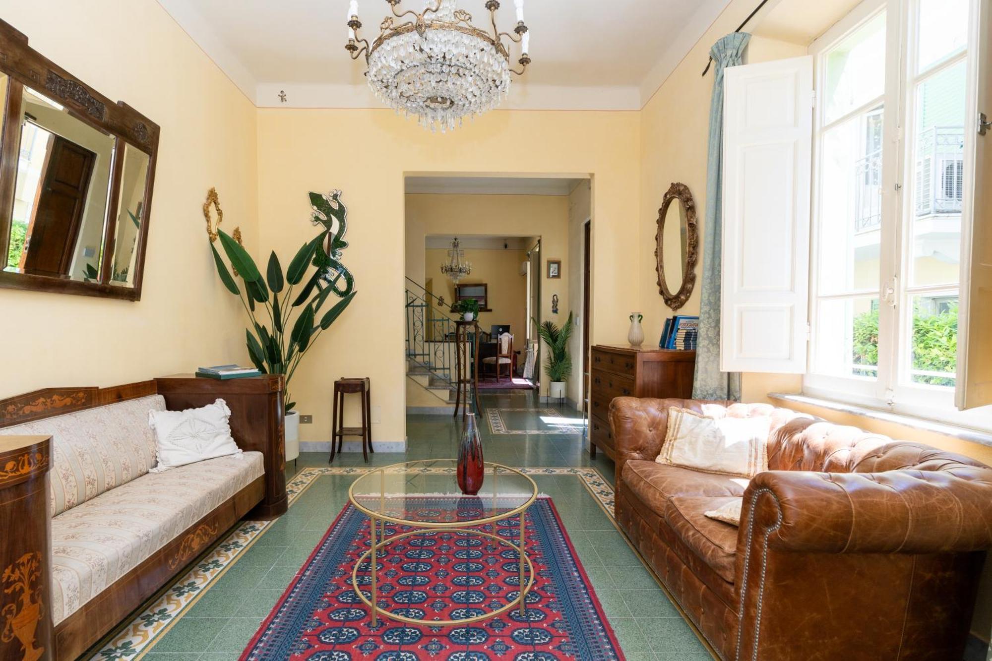 La Locanda Del Geco Марина-ди-Пьетрасанта Экстерьер фото